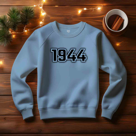 1944 Men Unisex Sweatshirt | Vintage Birth Year Gift Sweatshirt