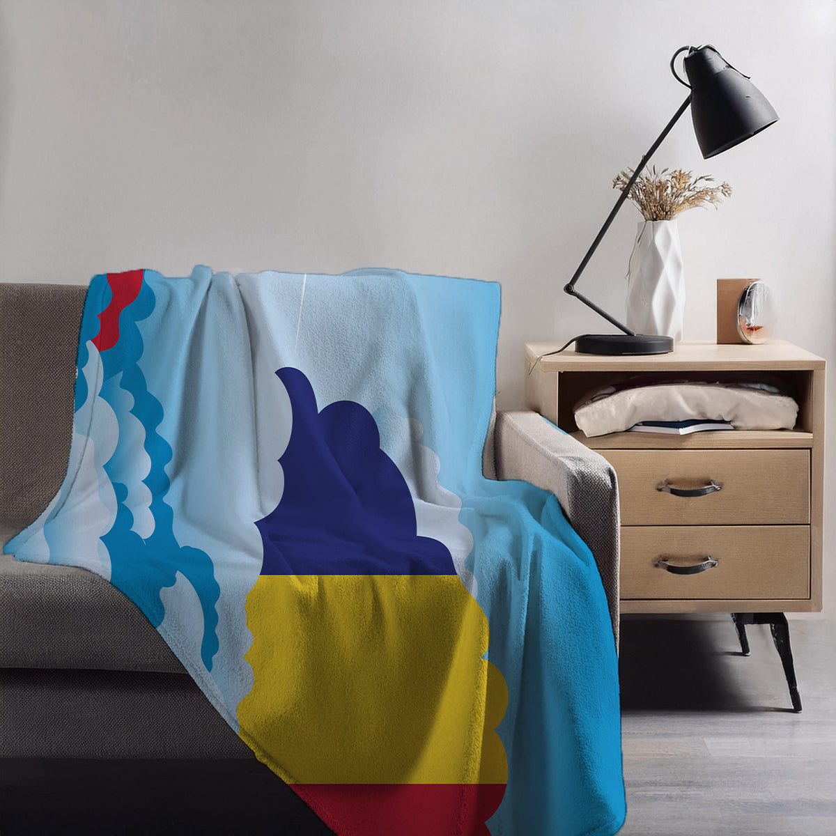 Romania Day Clouds Blanket Throw